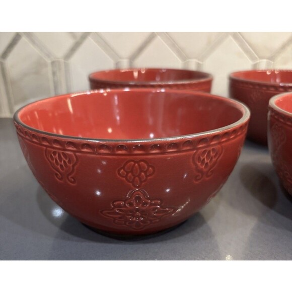 Cindy Crawford Style - Set Of Four Burgundy Round Soup/Cereal Bowls - Picture 3 of 4